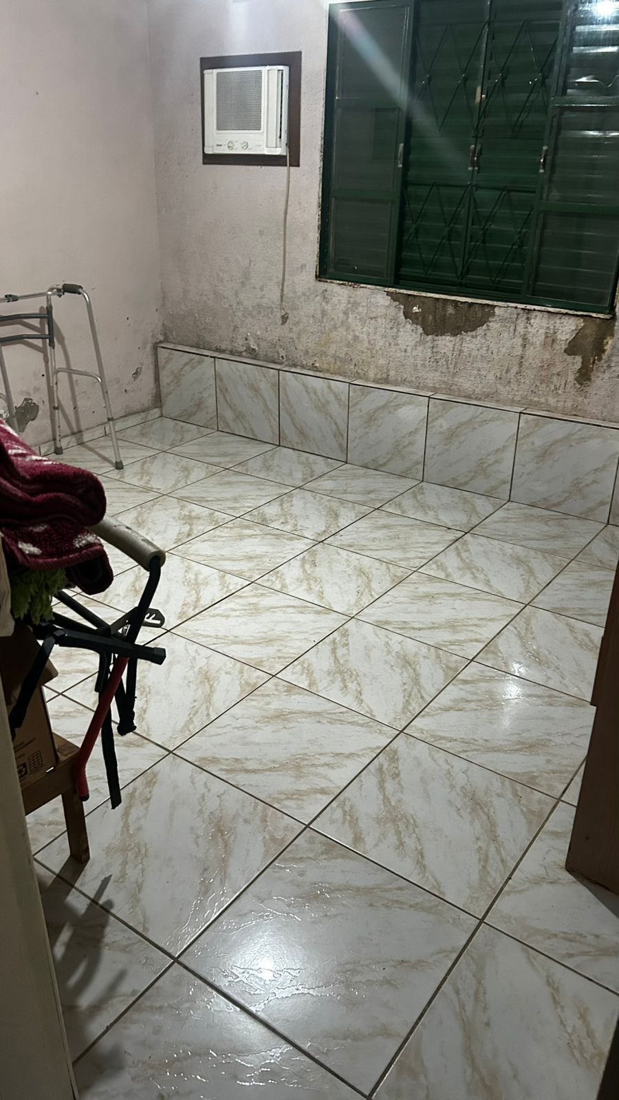 Casa à venda com 3 quartos, 36m² - Foto 4