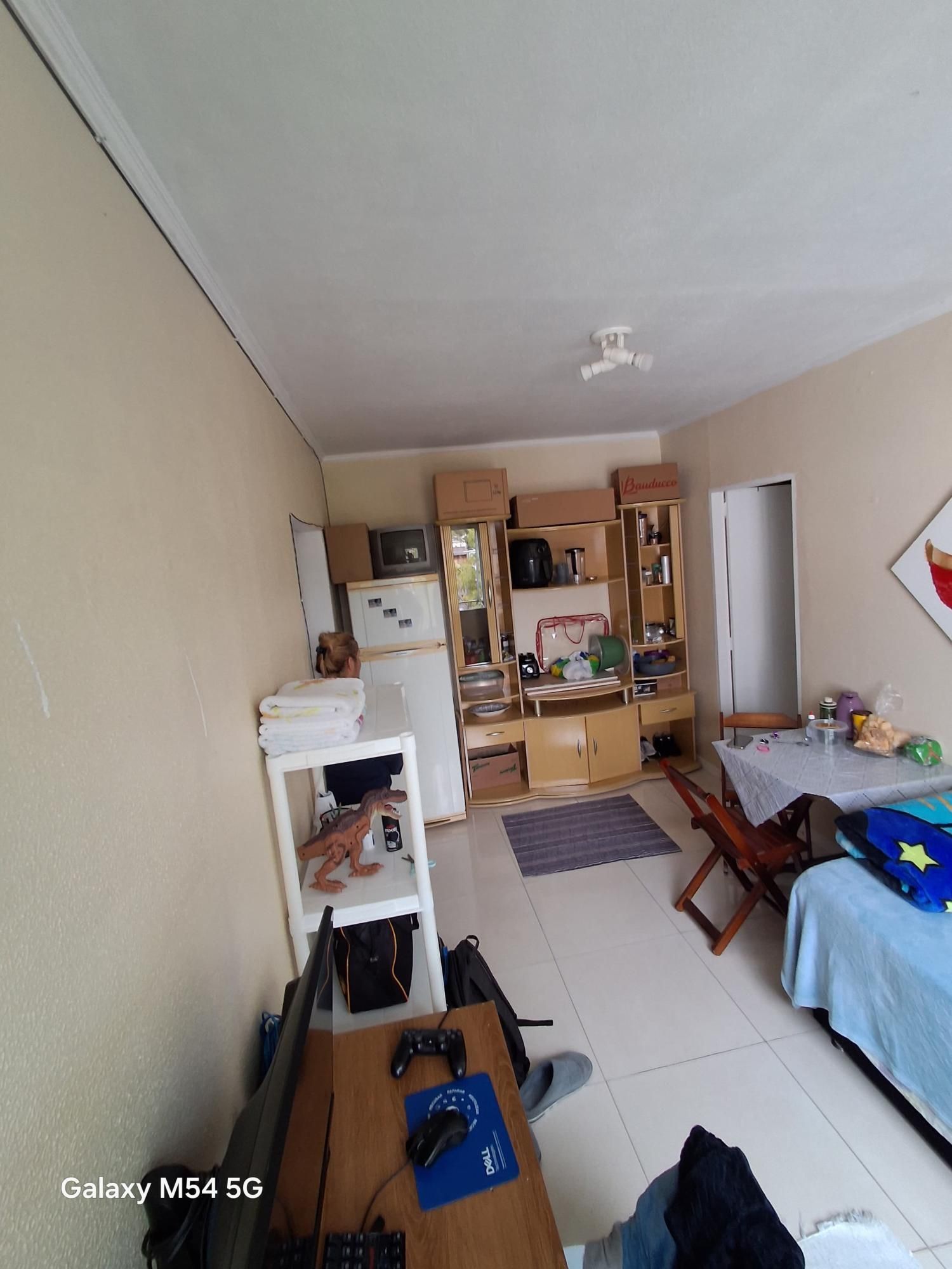 Apartamento no bairro Cavalhada com 1 dormitório