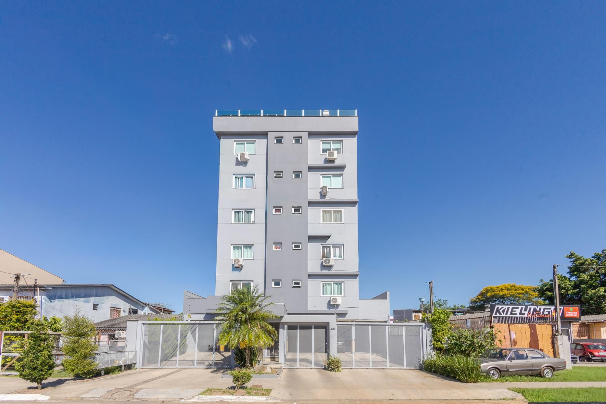 Cobertura, 2 dormitórios no bairro Maringá em Alvorada para Comprar