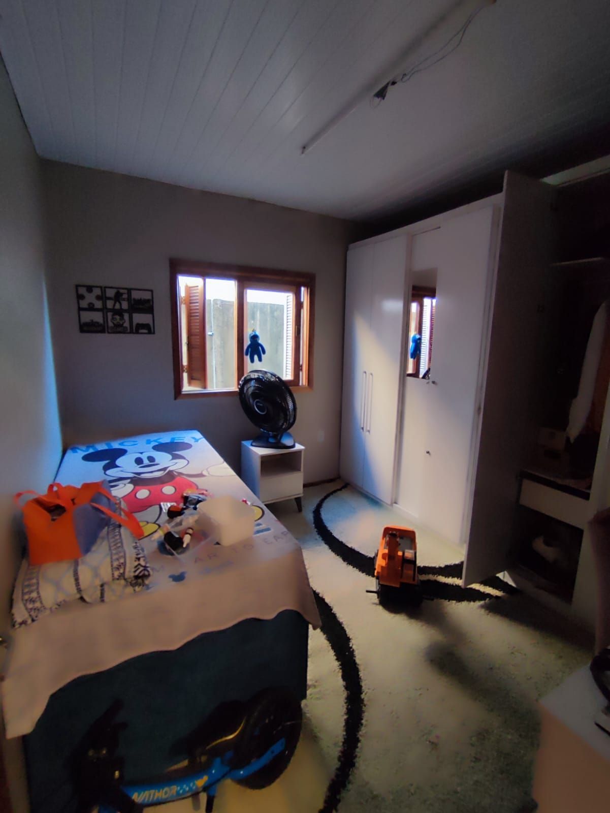 Casa à venda com 2 quartos, 90m² - Foto 9