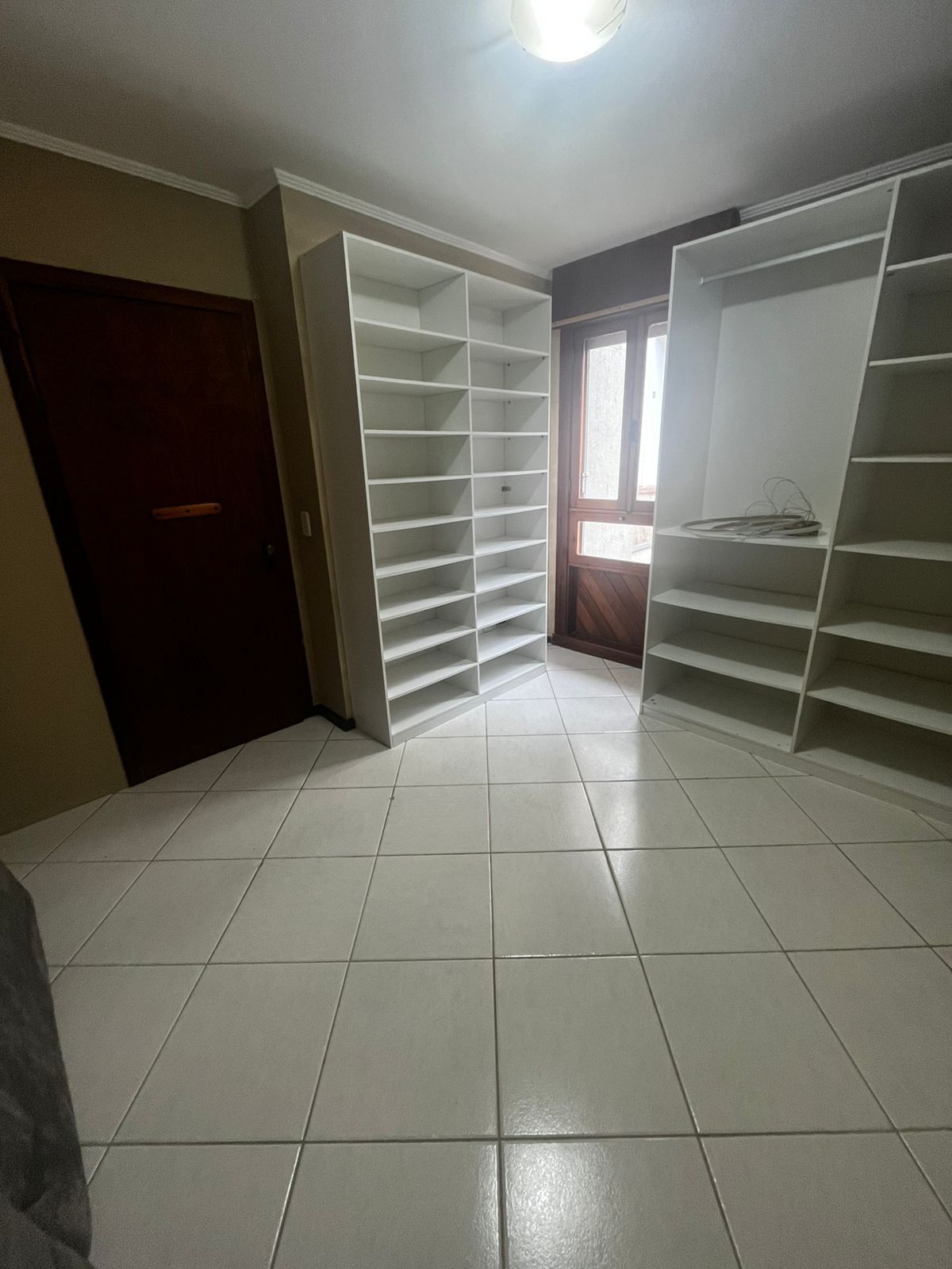 Apartamento à venda com 2 quartos, 73m² - Foto 5
