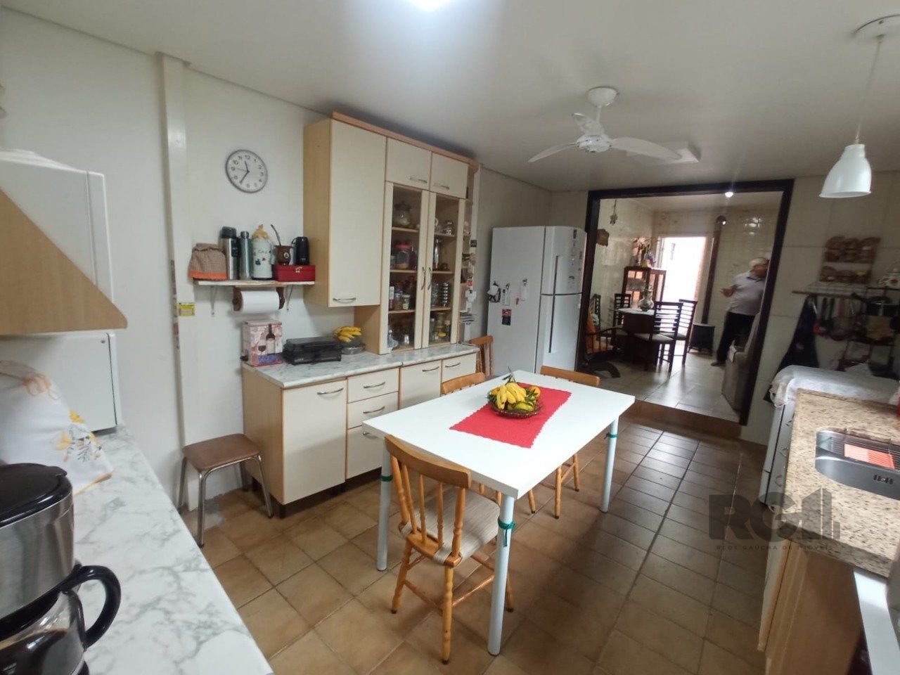 Casa à venda com 3 quartos, 272m² - Foto 10
