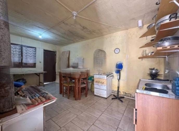 Casa à venda com 4 quartos, 118m² - Foto 13
