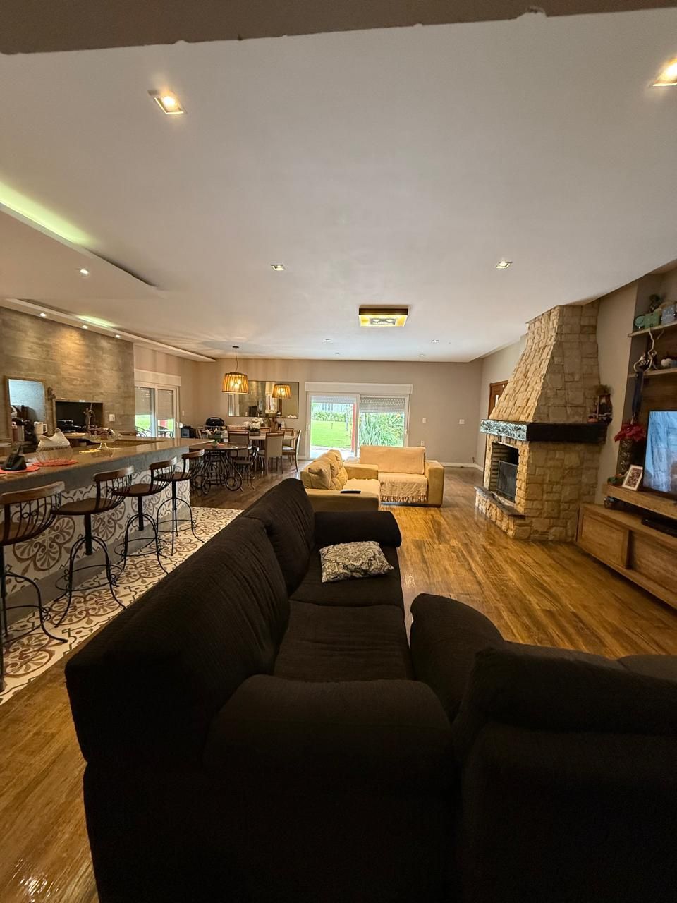 Sítio à venda com 3 quartos, 213m² - Foto 2