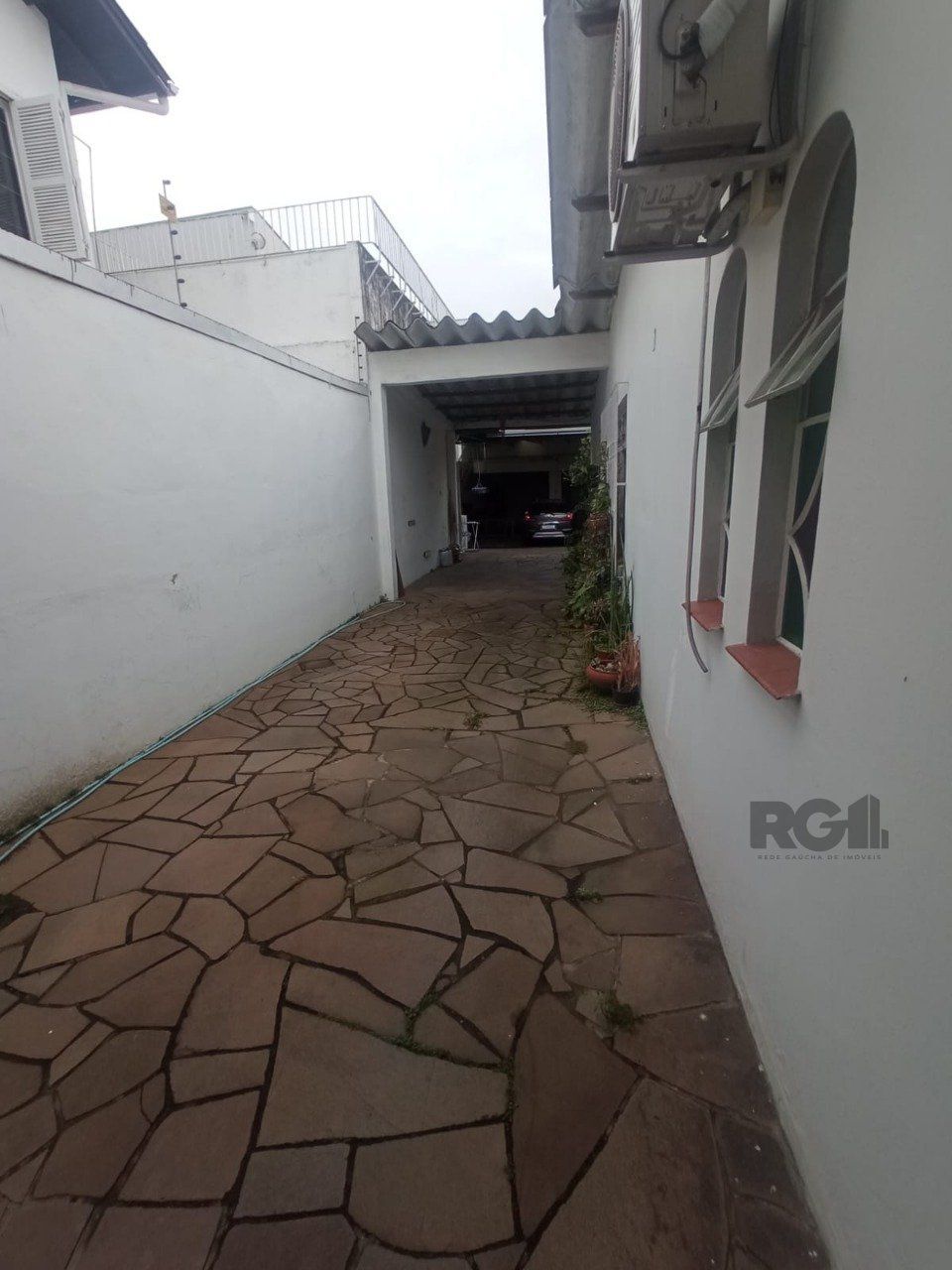 Casa à venda com 3 quartos, 272m² - Foto 5