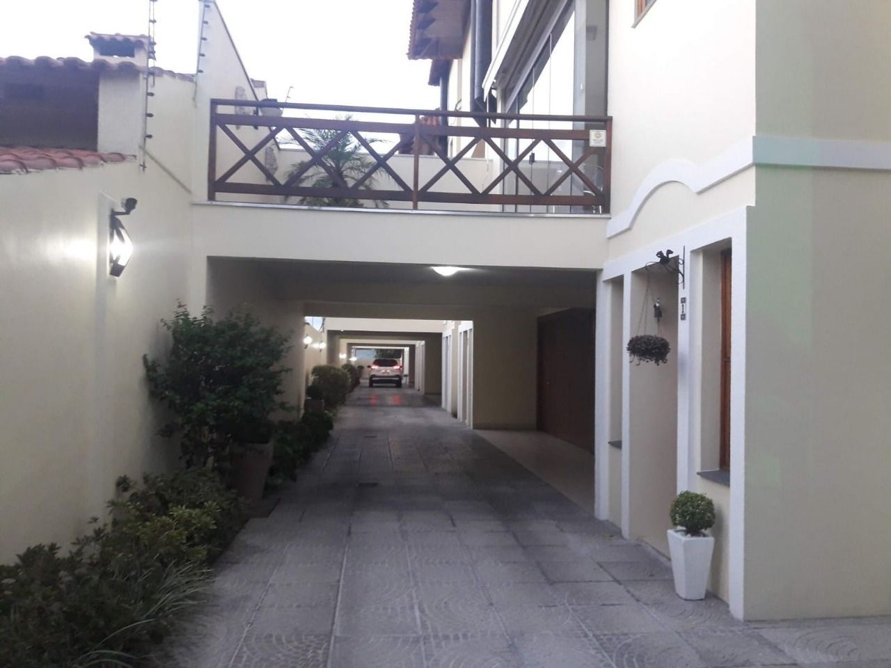 Casa de Condomínio à venda com 3 quartos, 191m² - Foto 2
