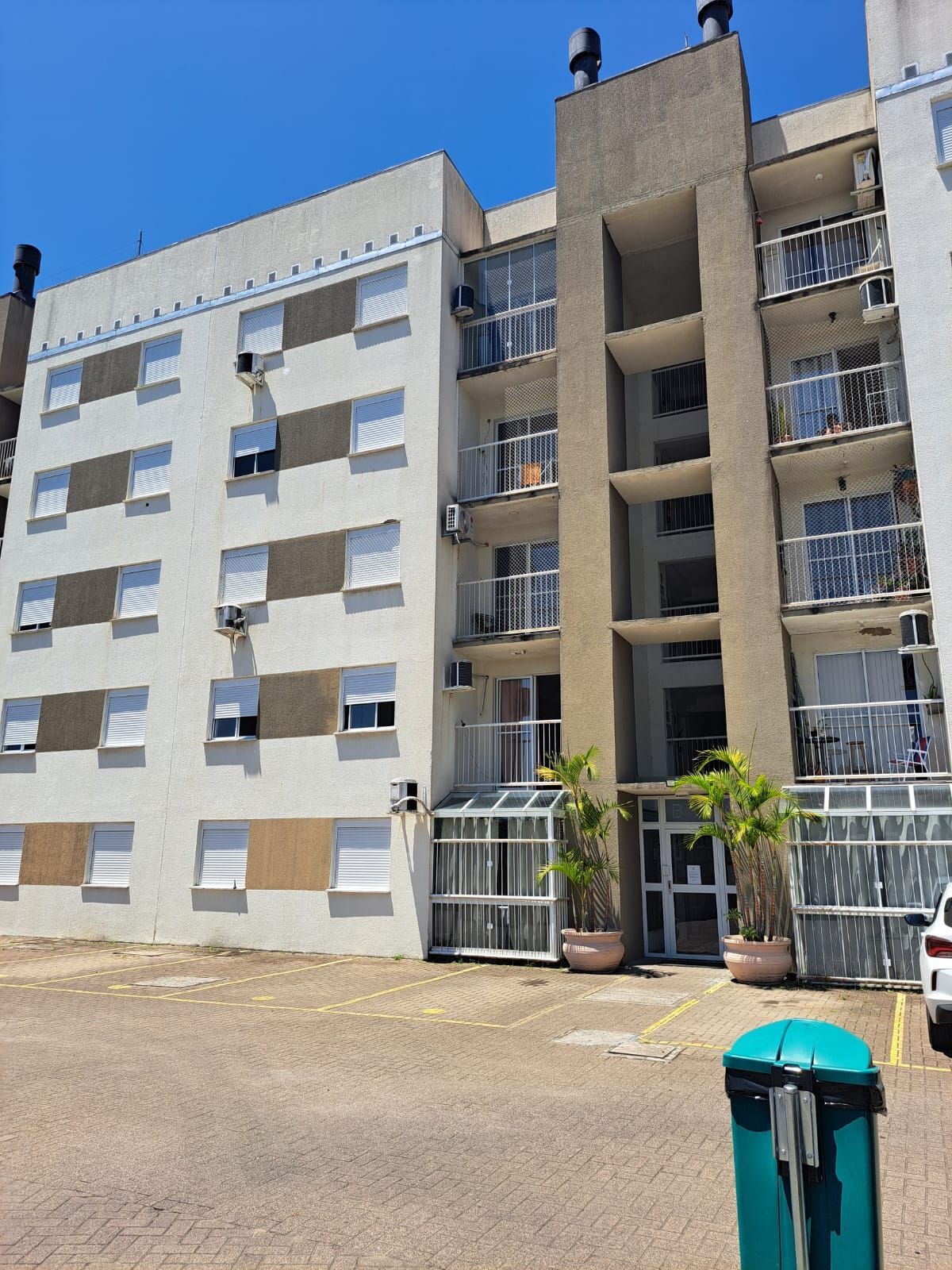 Apartamento 2 dormitórios no bairro Vila Nova