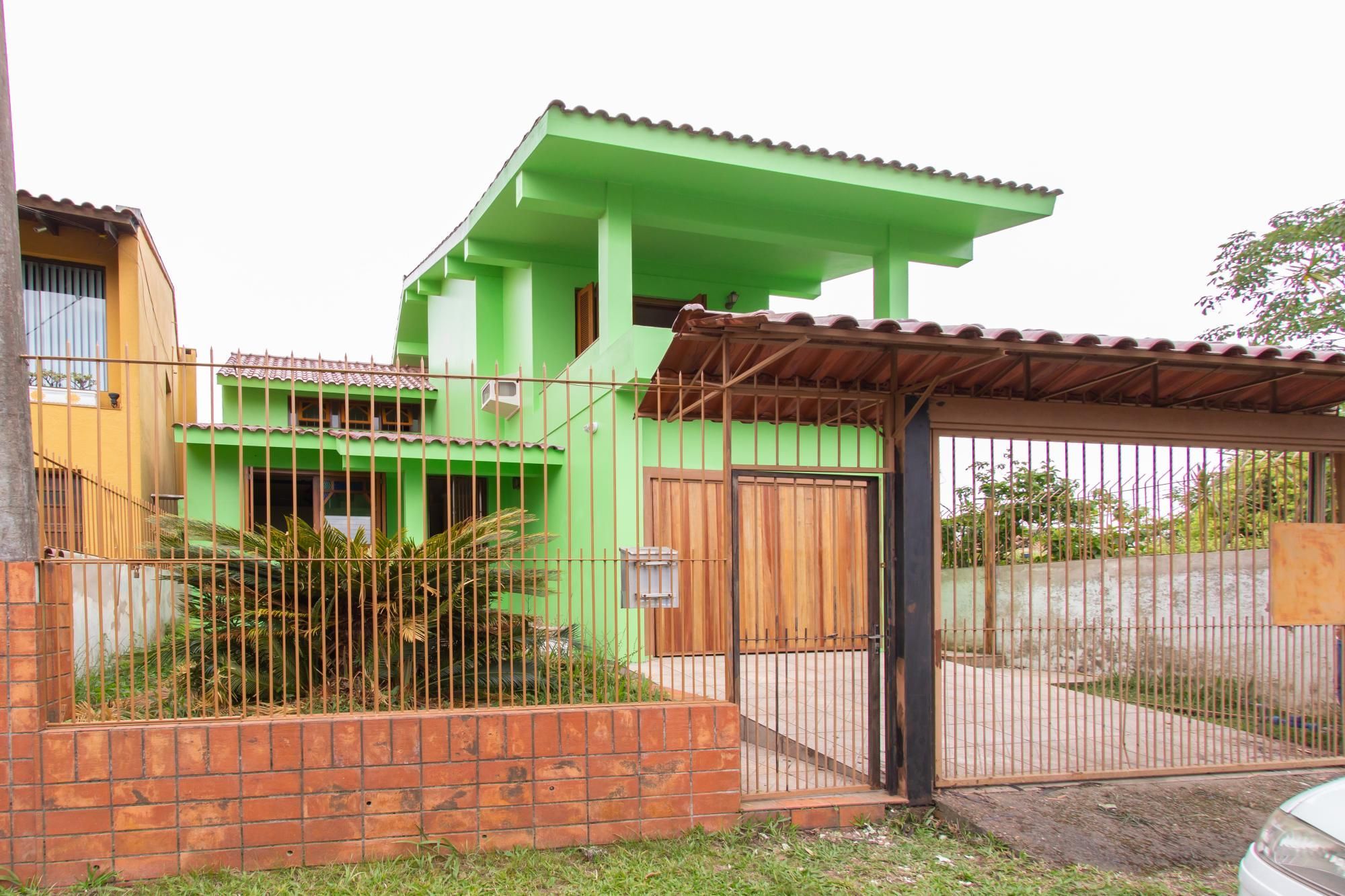 Casa com 3 quartos e 185m² à venda em Vila Nova