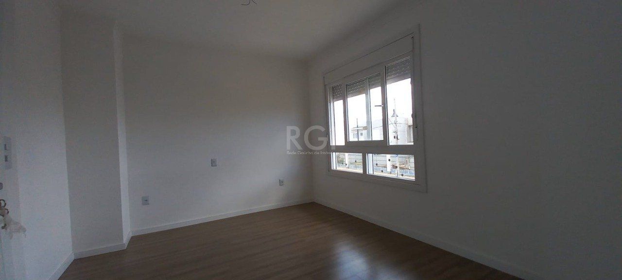 Casa à venda com 3 quartos, 104m² - Foto 2