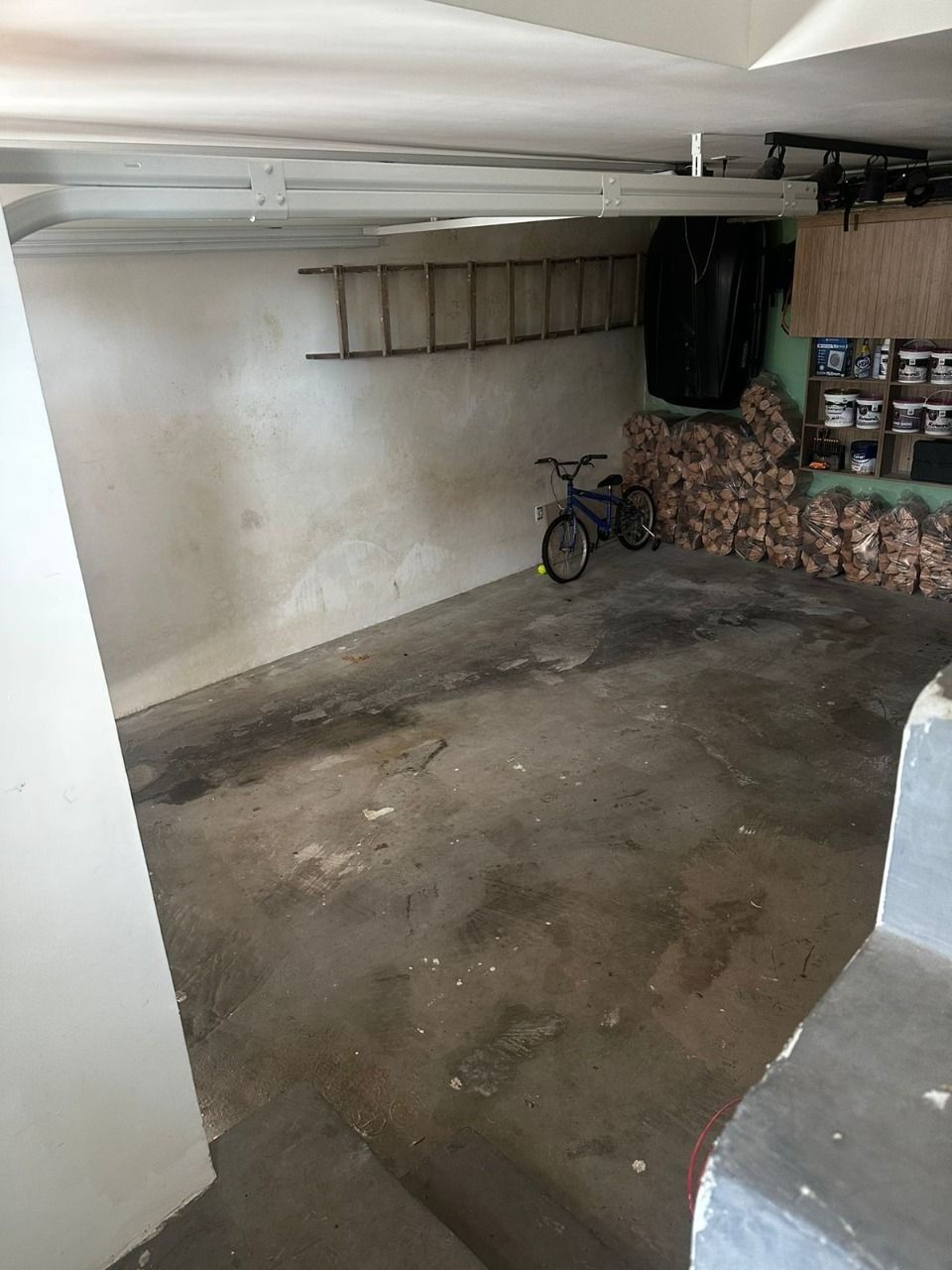 Casa à venda com 3 quartos, 240m² - Foto 27