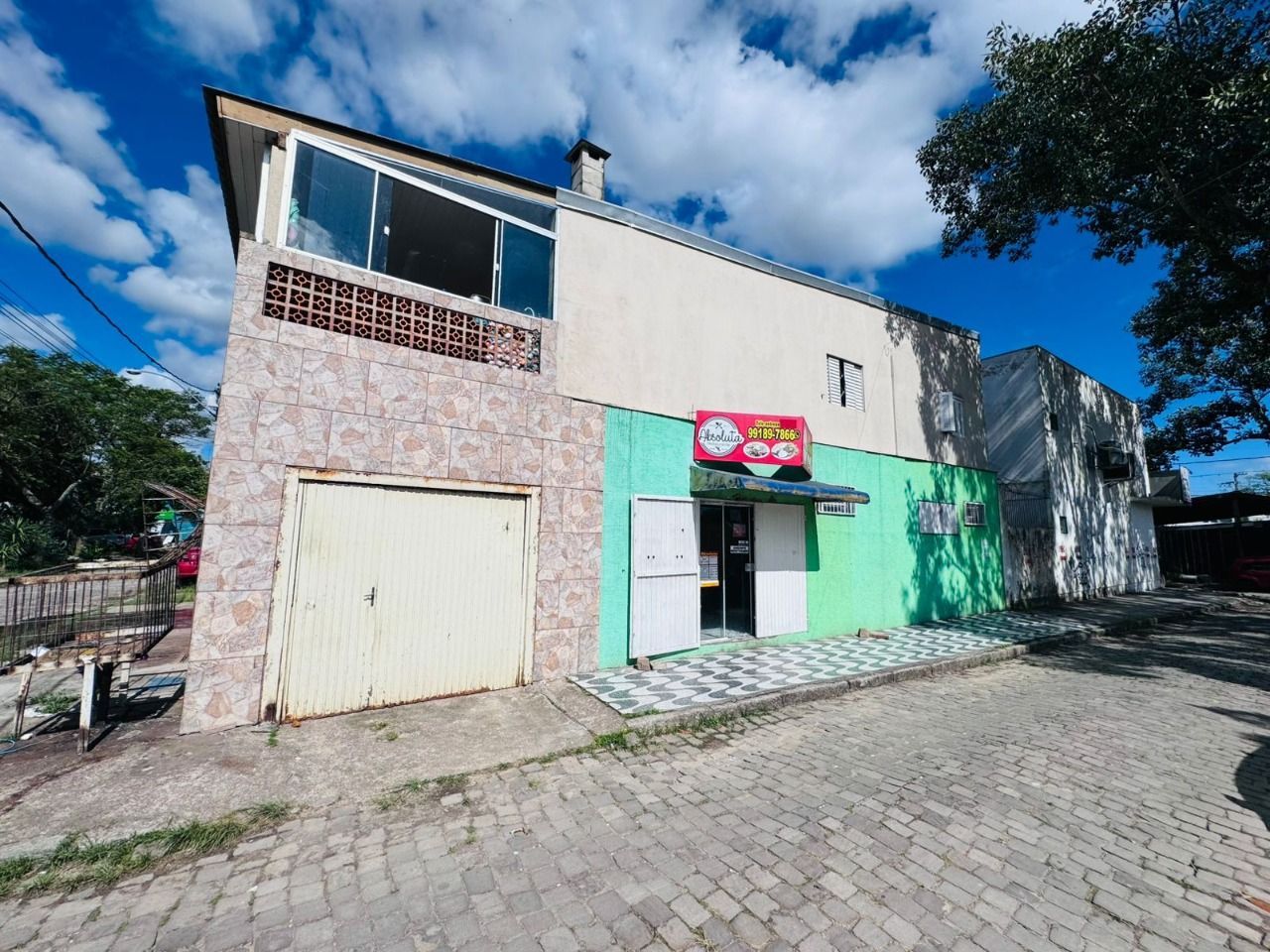 Casa à venda com 3 quartos, 260m² - Foto 3