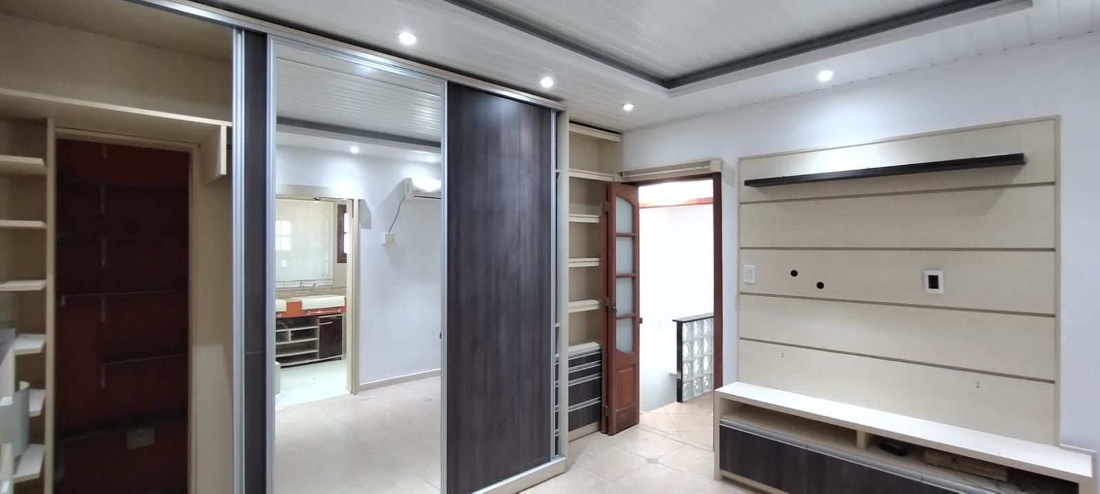 Casa, 4 quartos, 250 m² - Foto 37