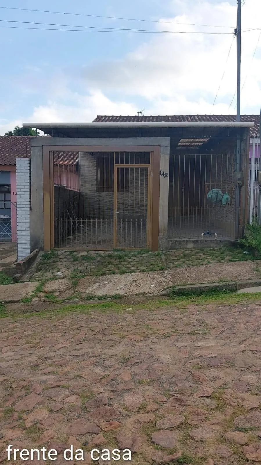 Casa de 2 dormitórios em viamão