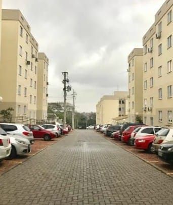 Apartamento de 2 dormitórios no bairro Gloria