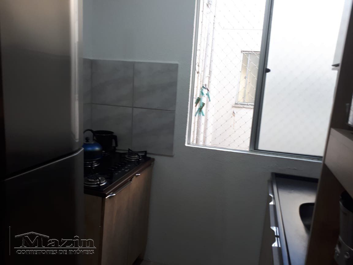 Apartamento à venda com 2 quartos, 43m² - Foto 5