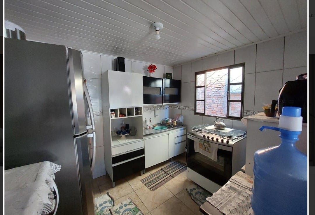 Casa à venda com 2 quartos, 63m² - Foto 4