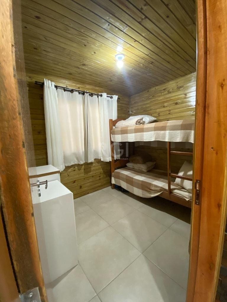 Casa à venda com 3 quartos, 371m² - Foto 20