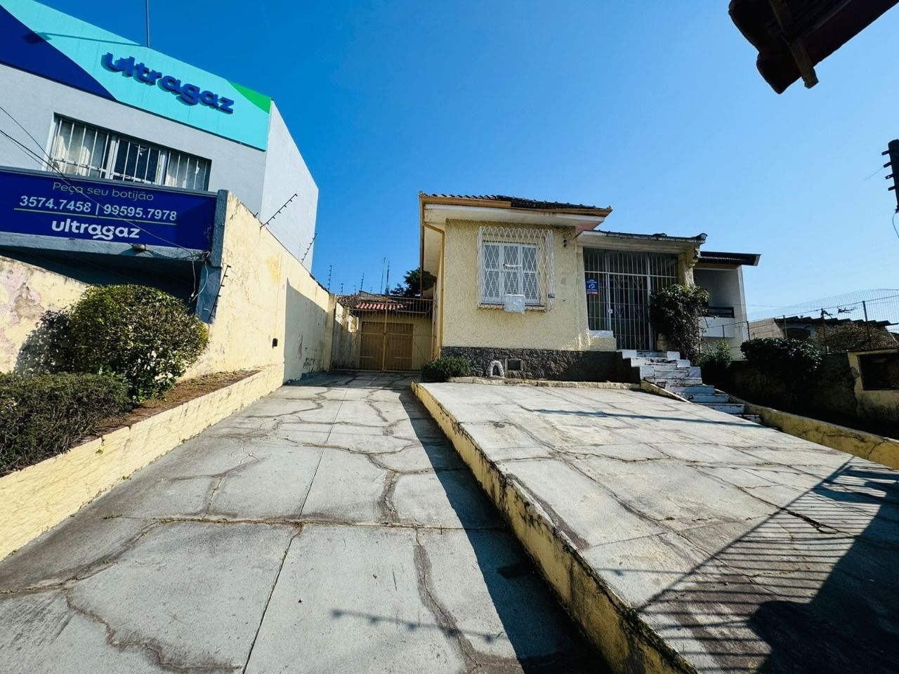 Casa à venda com 2 quartos, 100m² - Foto 3