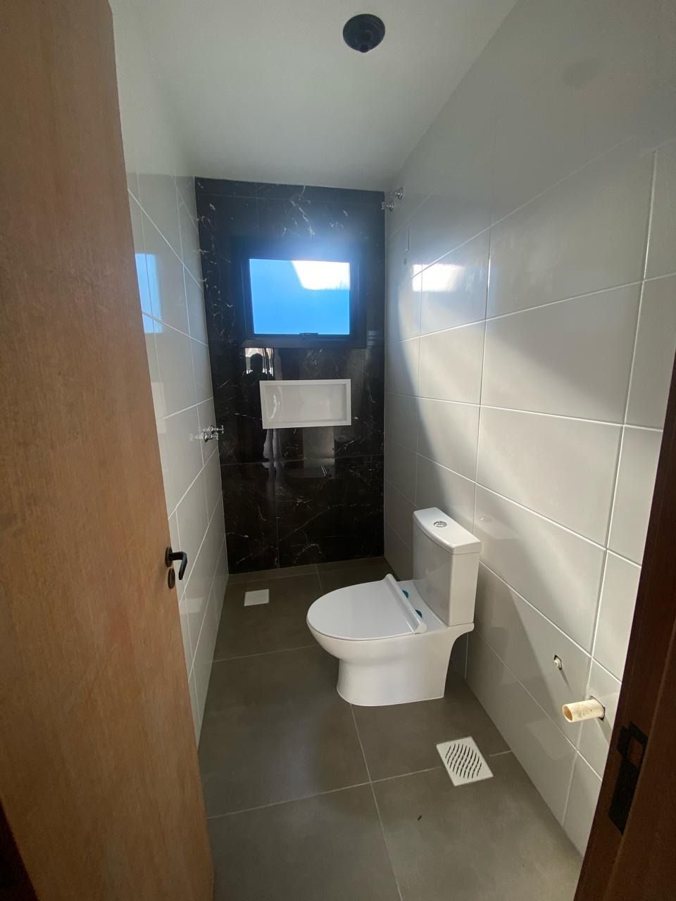 Casa à venda com 3 quartos, 77m² - Foto 14