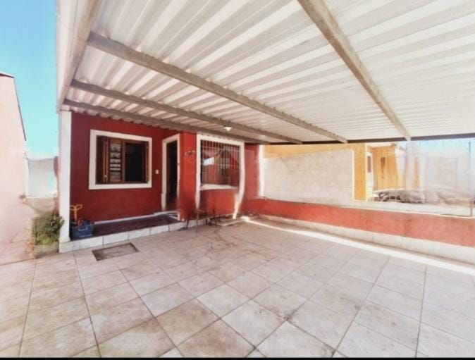 Casa à venda com 2 quartos, 42m² - Foto 2