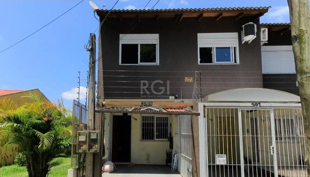 Casa 2 dormitórios no bairro Aberta dos Morros