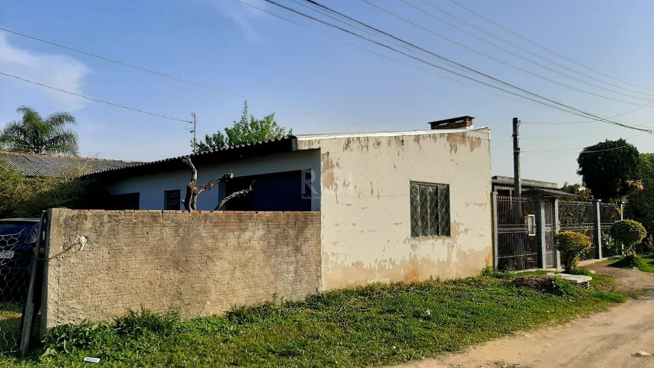Casa à venda com 1 quarto, 80m² - Foto 2