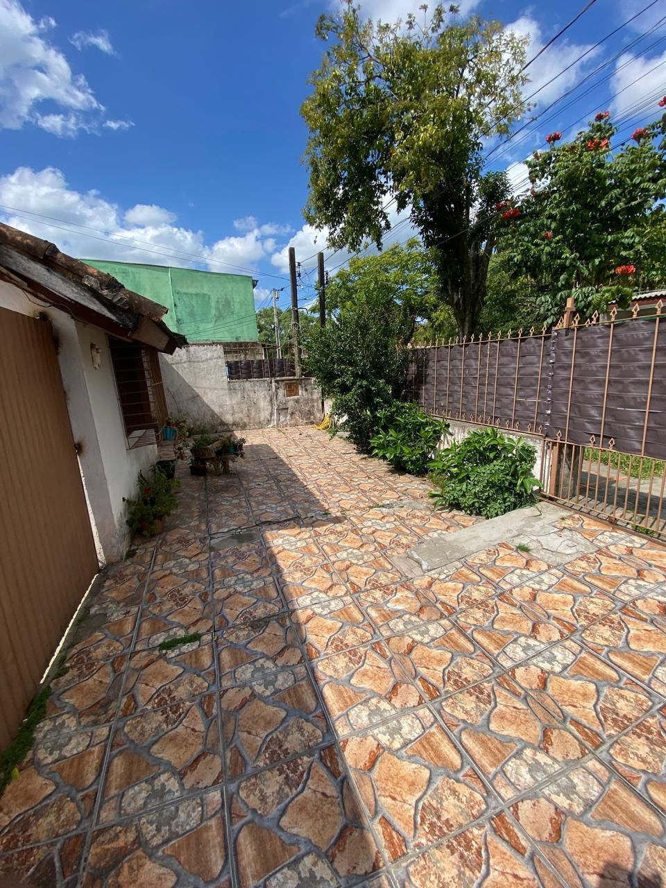 Casa à venda com 2 quartos, 60m² - Foto 13