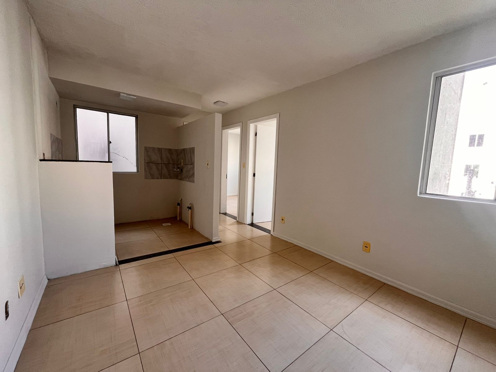 Apartamento à venda com 2 quartos, 38m² - Foto 1