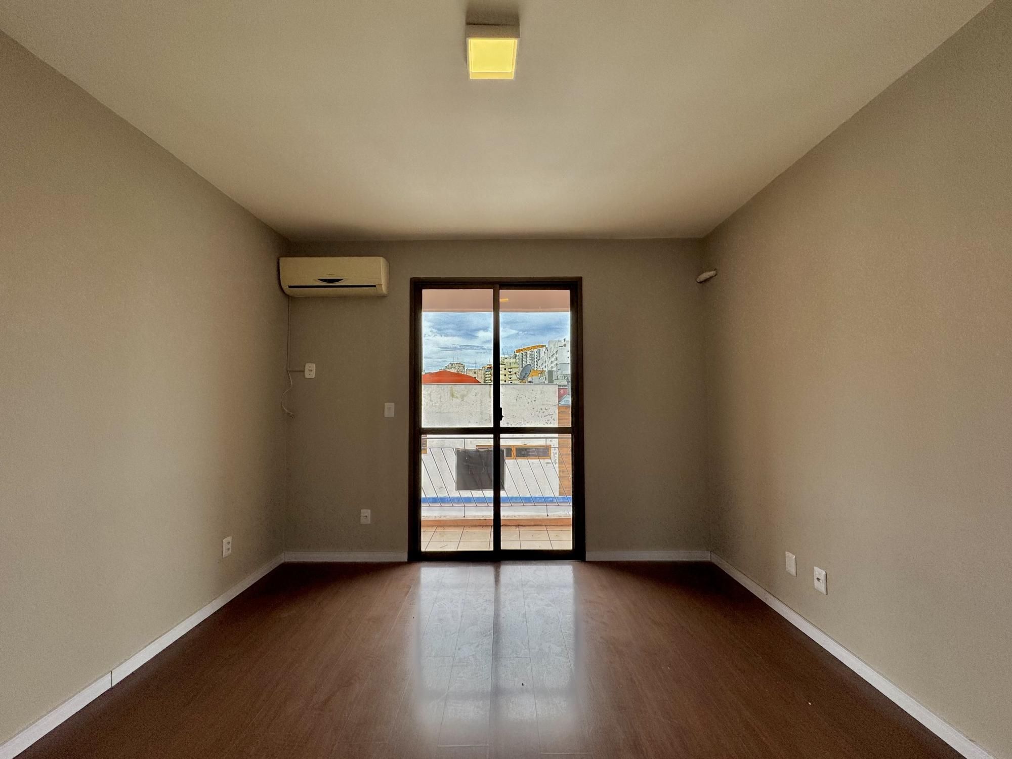 Cobertura de 2 quartos, 124m² no bairro Centro, em Santa Maria | Eu Corretor
