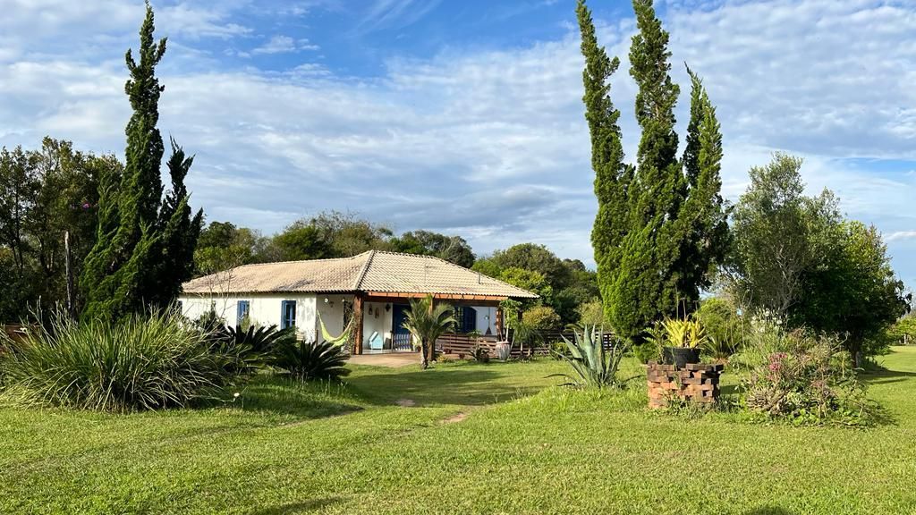 Chácara, 2 quartos, 171 m² - Foto 1