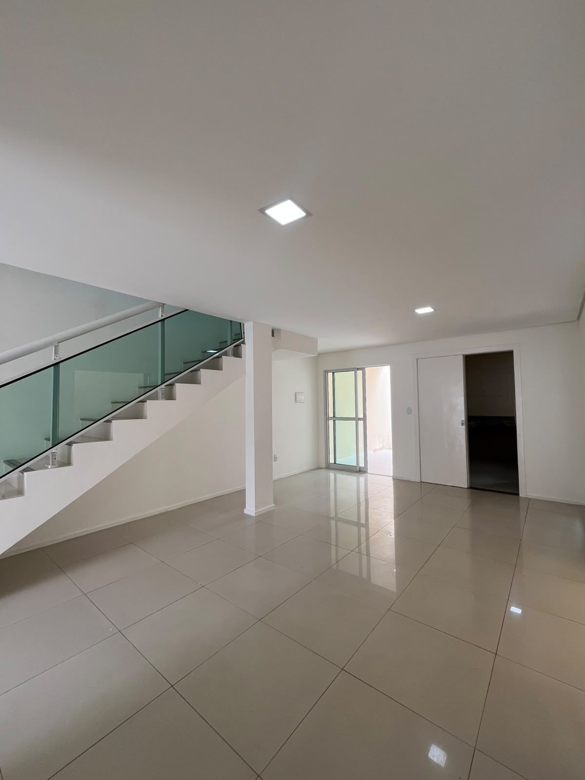 Casa, 4 quartos, 191 m² - Foto 3