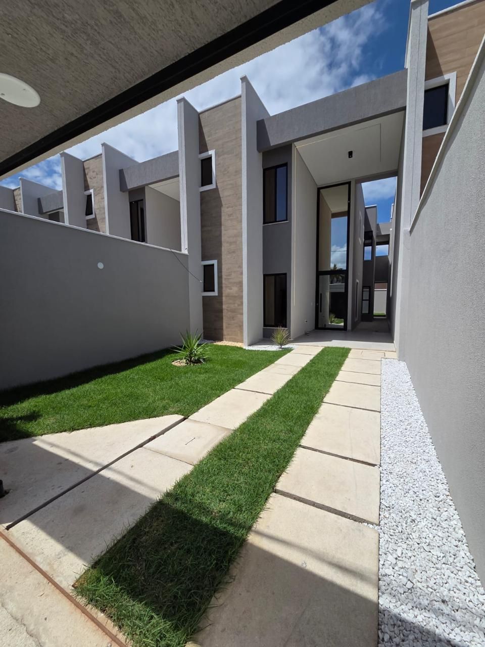 Casa, 4 quartos, 162 m² - Foto 1