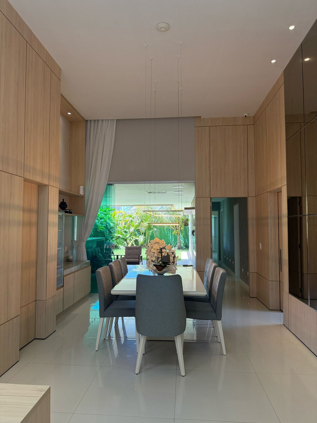 Casa de Condomínio de 3 quartos, 240m² no bairro Cidade Alpha, em Eusébio | Eu Corretor