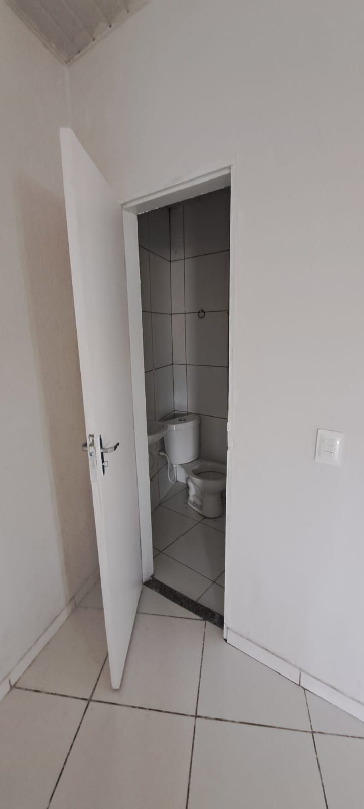 Casa à venda com 3 quartos, 90m² - Foto 12