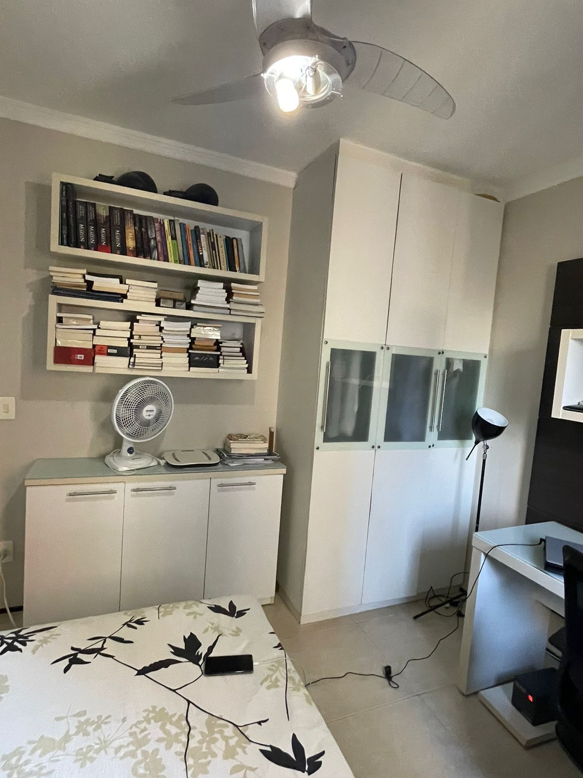 Apartamento à venda com 2 quartos, 80m² - Foto 4