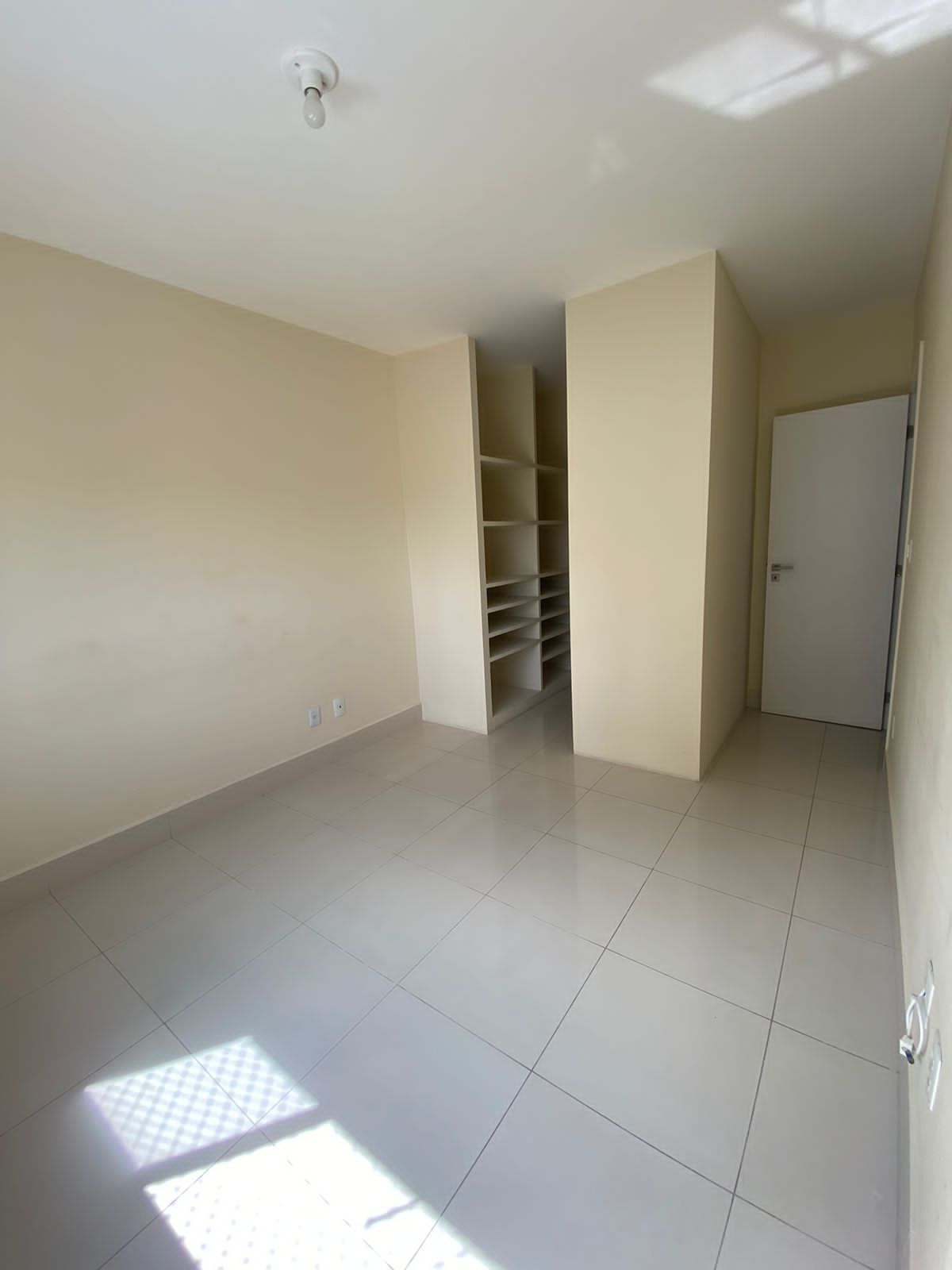 Apartamento para alugar com 3 quartos, 113m² - Foto 13