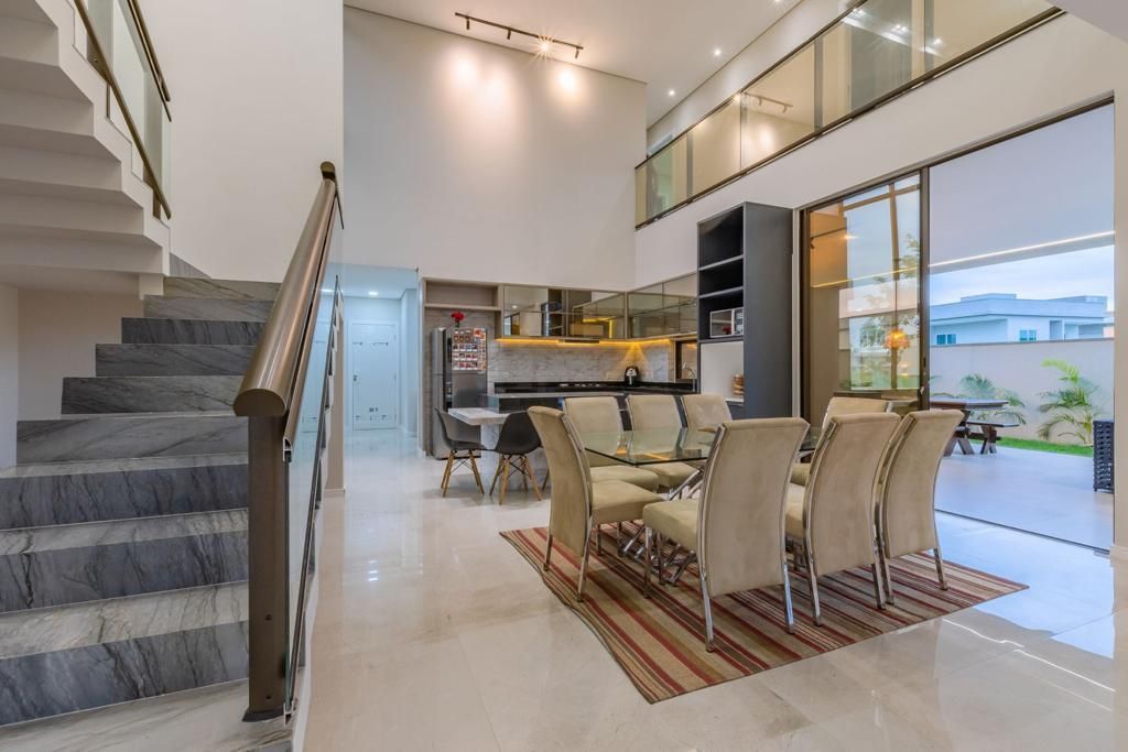 Casa de Condomínio à venda com 7 quartos, 489m² - Foto 4
