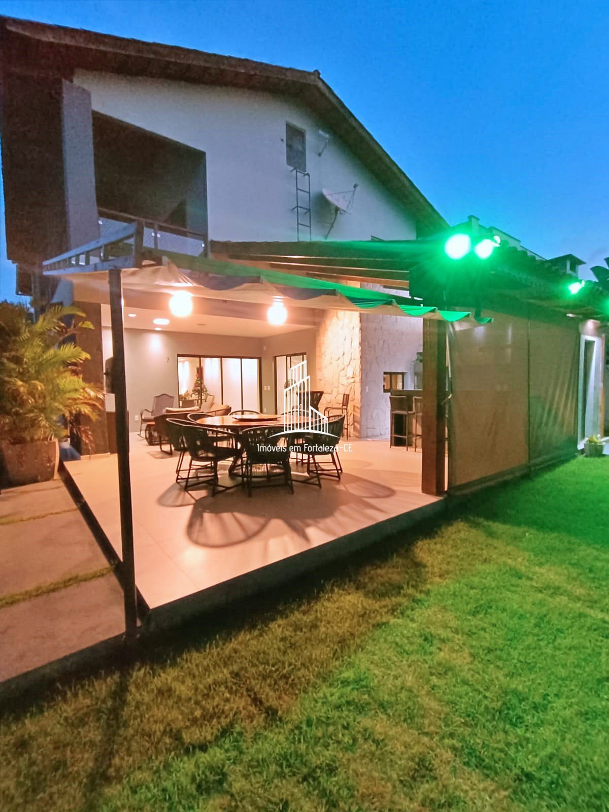 Casa de Condomínio à venda com 4 quartos, 400m² - Foto 6