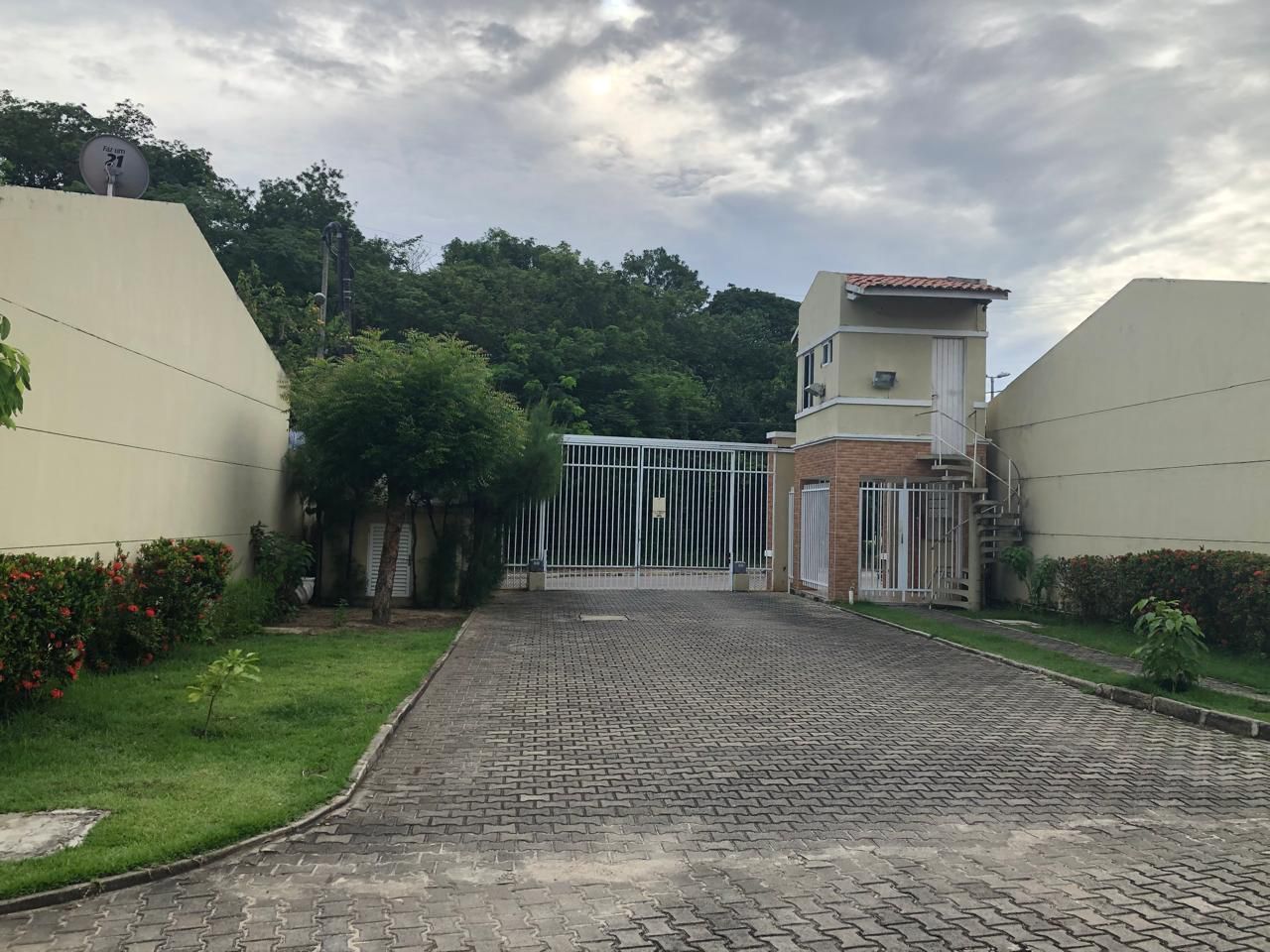 Casa de Condomínio de 2 quartos, 82m² no bairro Lagoa Redonda, em Fortaleza | Eu Corretor