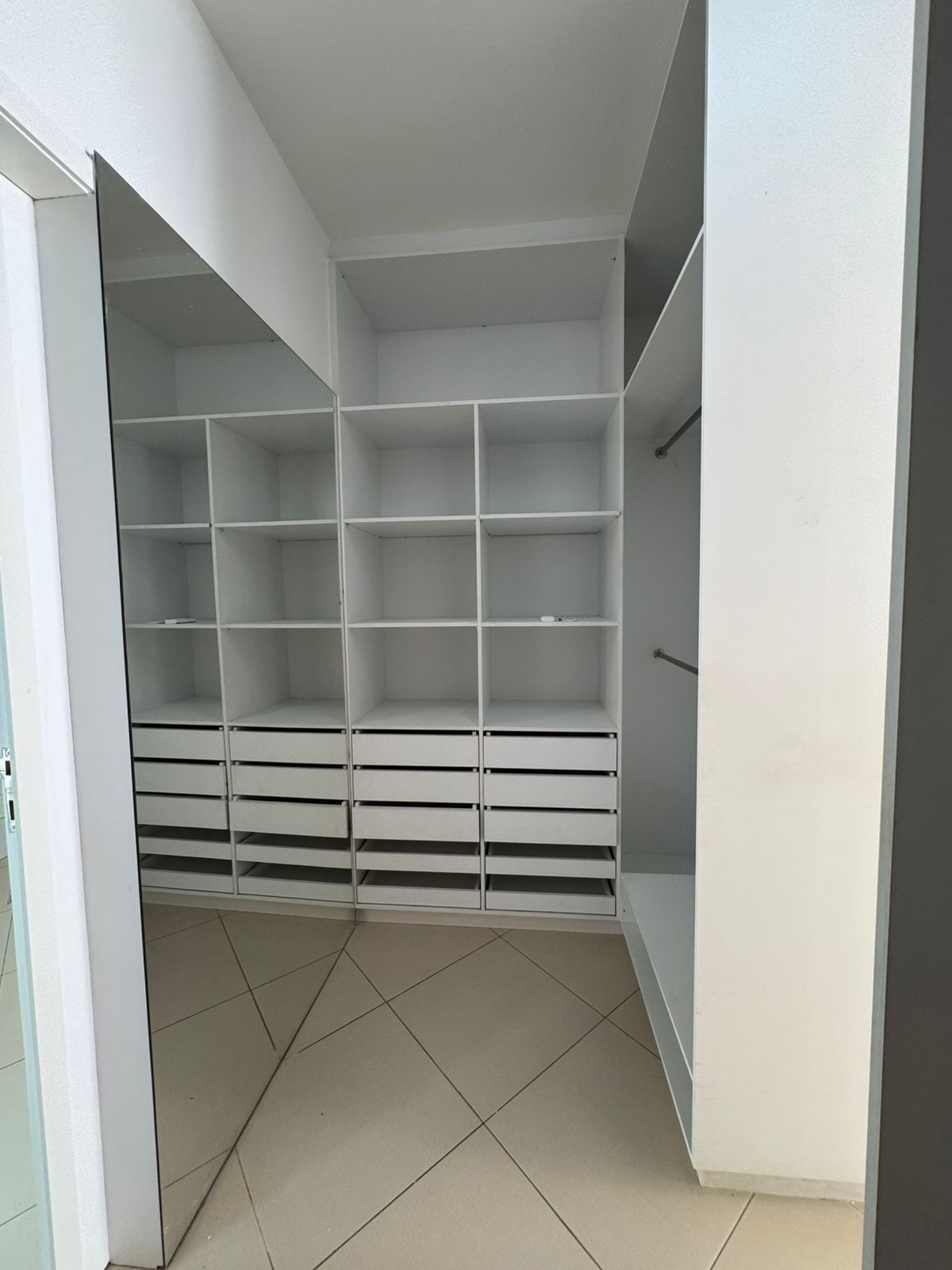 Casa de Condomínio à venda com 4 quartos, 270m² - Foto 20