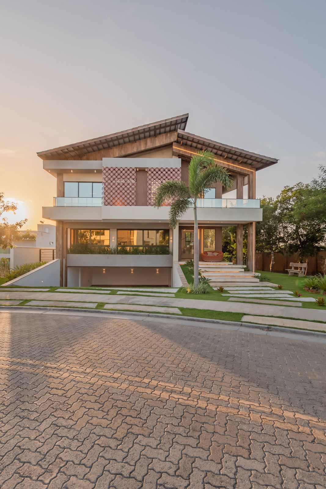 Casa de Condomínio de 5 quartos, 484m² no bairro Cidade Alpha, em Eusébio | Eu Corretor