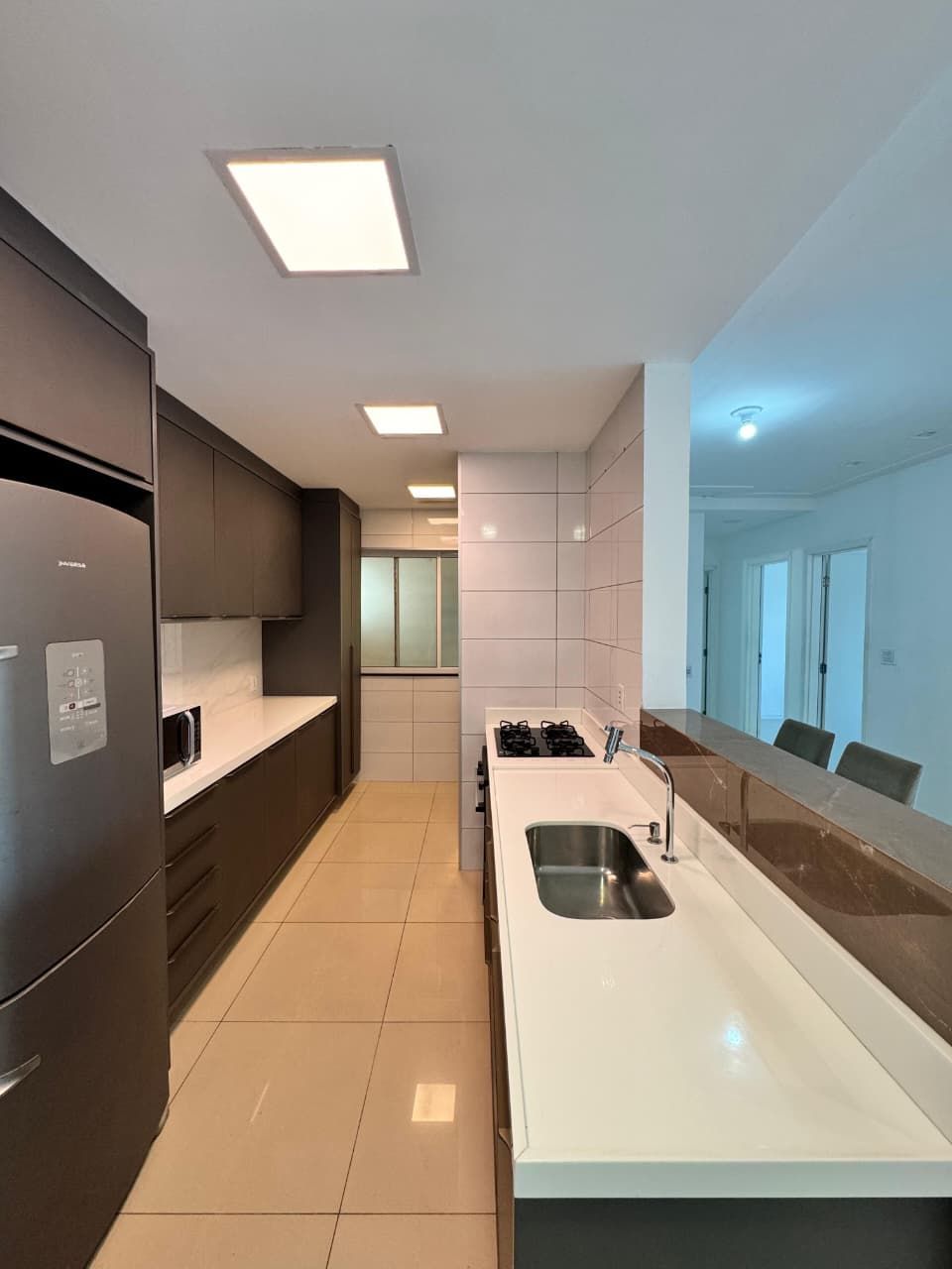 Apartamento para alugar com 3 quartos, 77m² - Foto 1