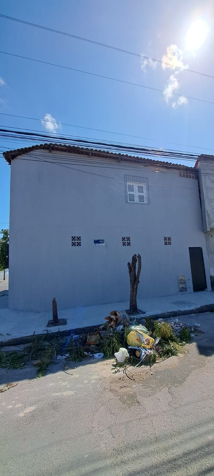 Casa à venda com 3 quartos, 90m² - Foto 18