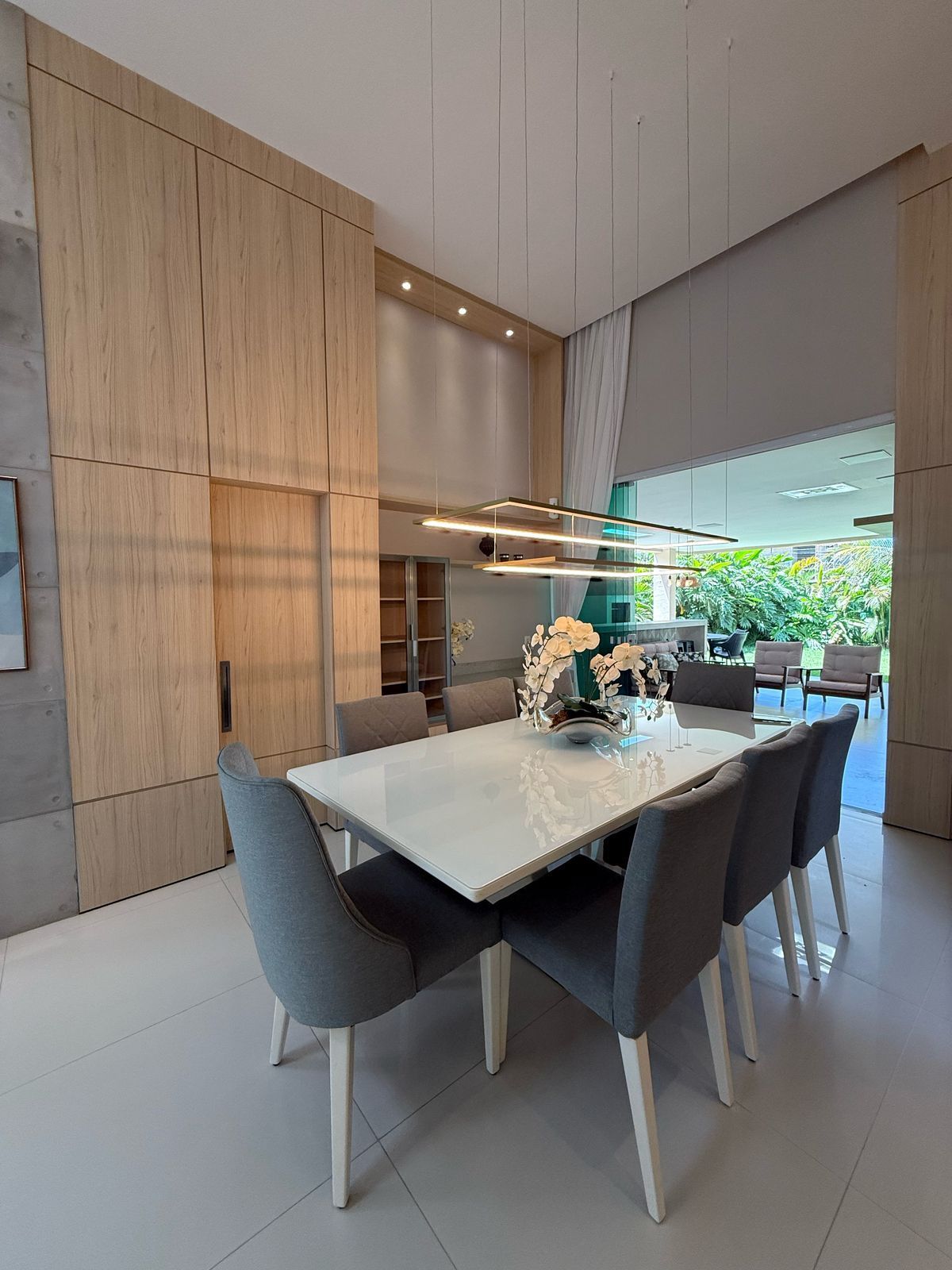 Casa de Condomínio de 3 quartos, 240m² no bairro Cidade Alpha, em Eusébio | Eu Corretor