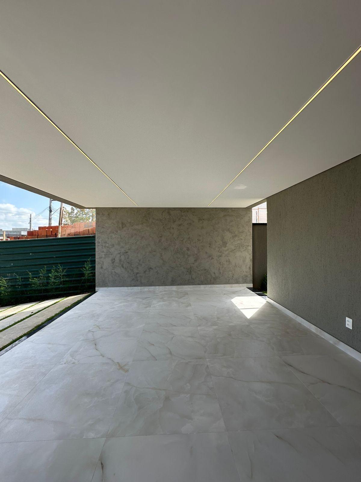 Casa de Condomínio de 5 quartos, 300m² no bairro Cidade Alpha, em Eusébio | Eu Corretor