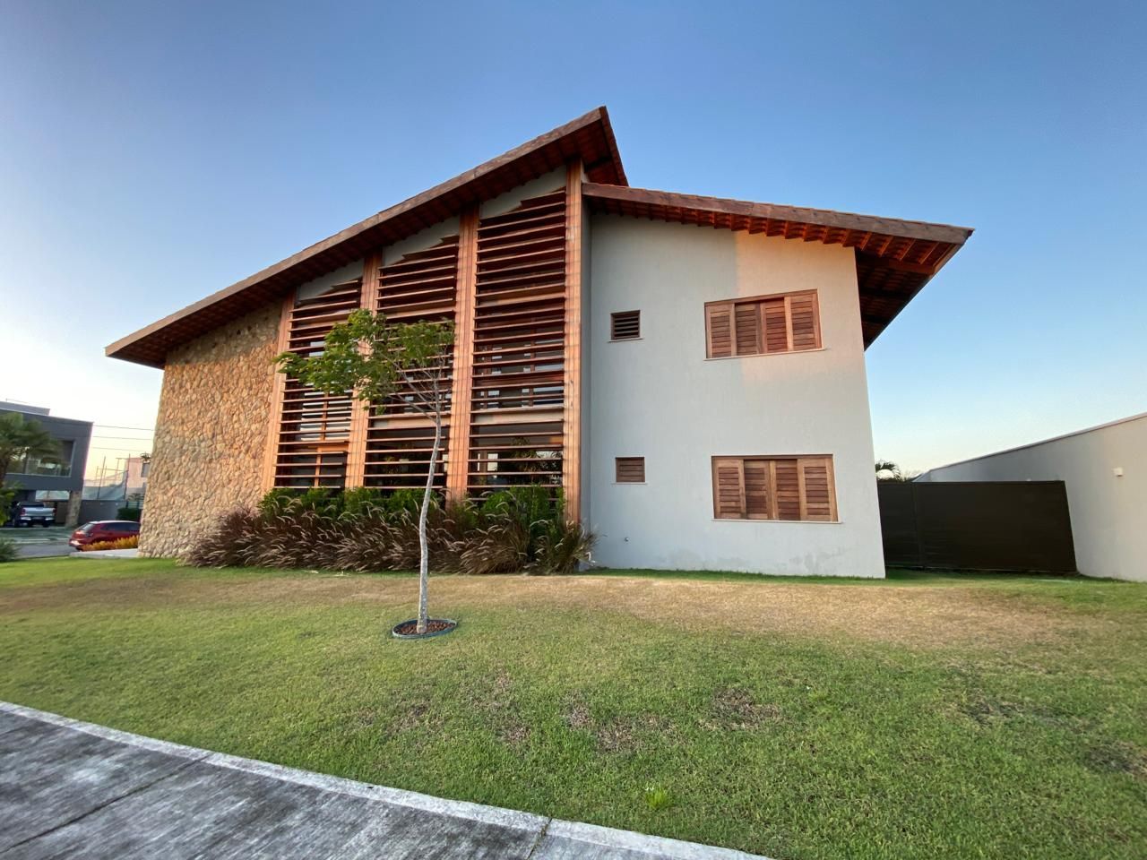 Casa de Condomínio de 4 quartos, 400m² no bairro Bairro Cidade Alpha, em Eusébio | Eu Corretor