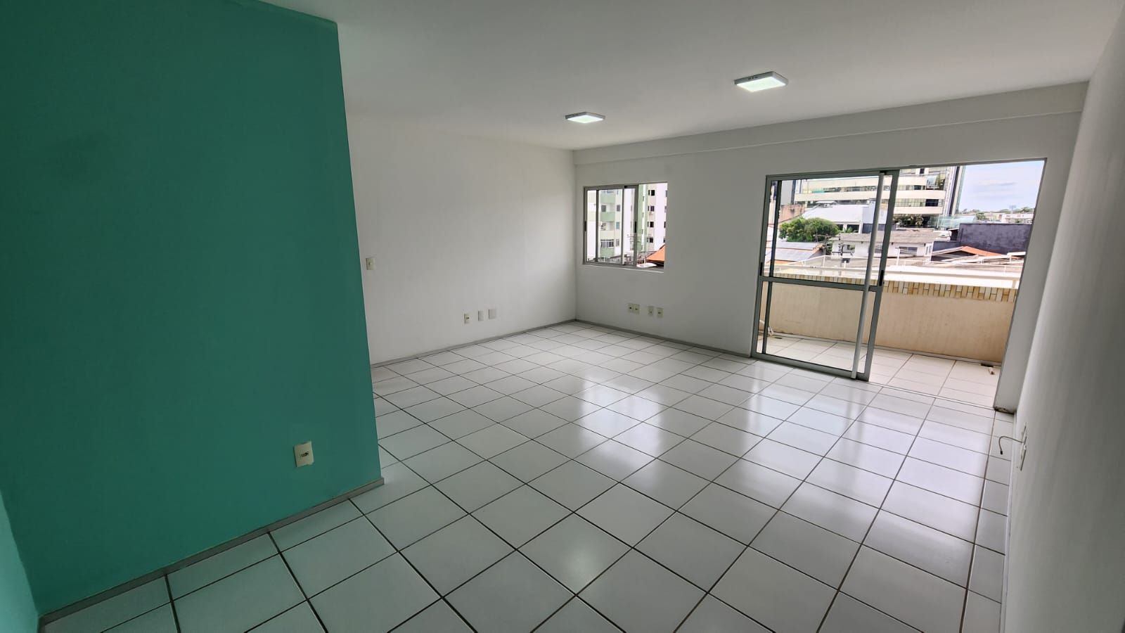 Apartamento para alugar com 2 quartos, 65m² - Foto 1