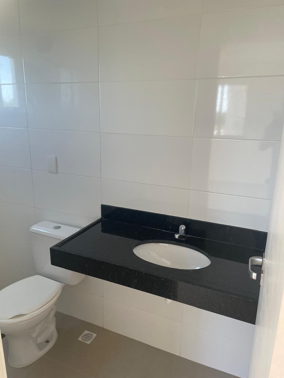 Apartamento à venda com 3 quartos, 75m² - Foto 18