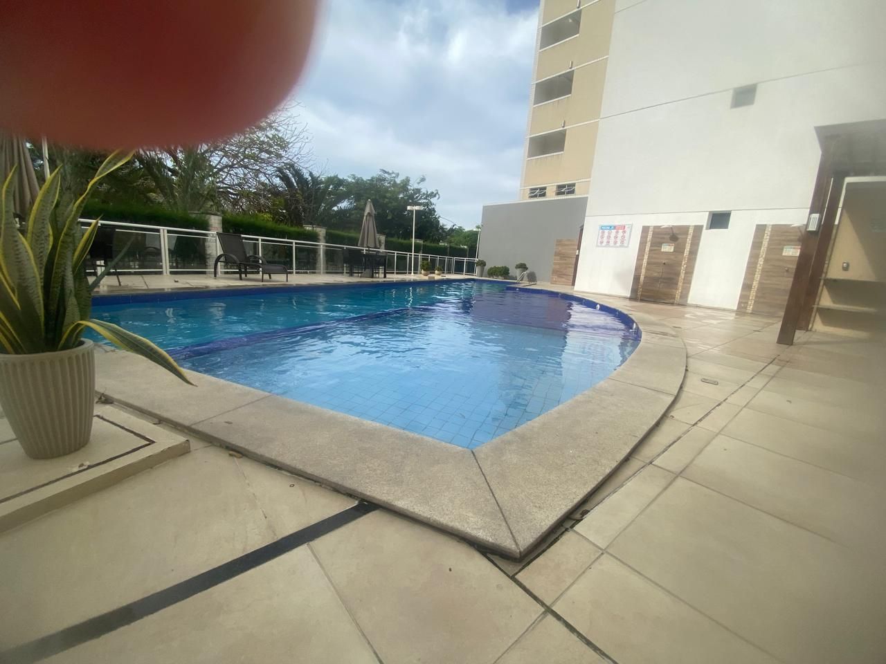 Apartamento à venda com 1 quarto, 58m² - Foto 2