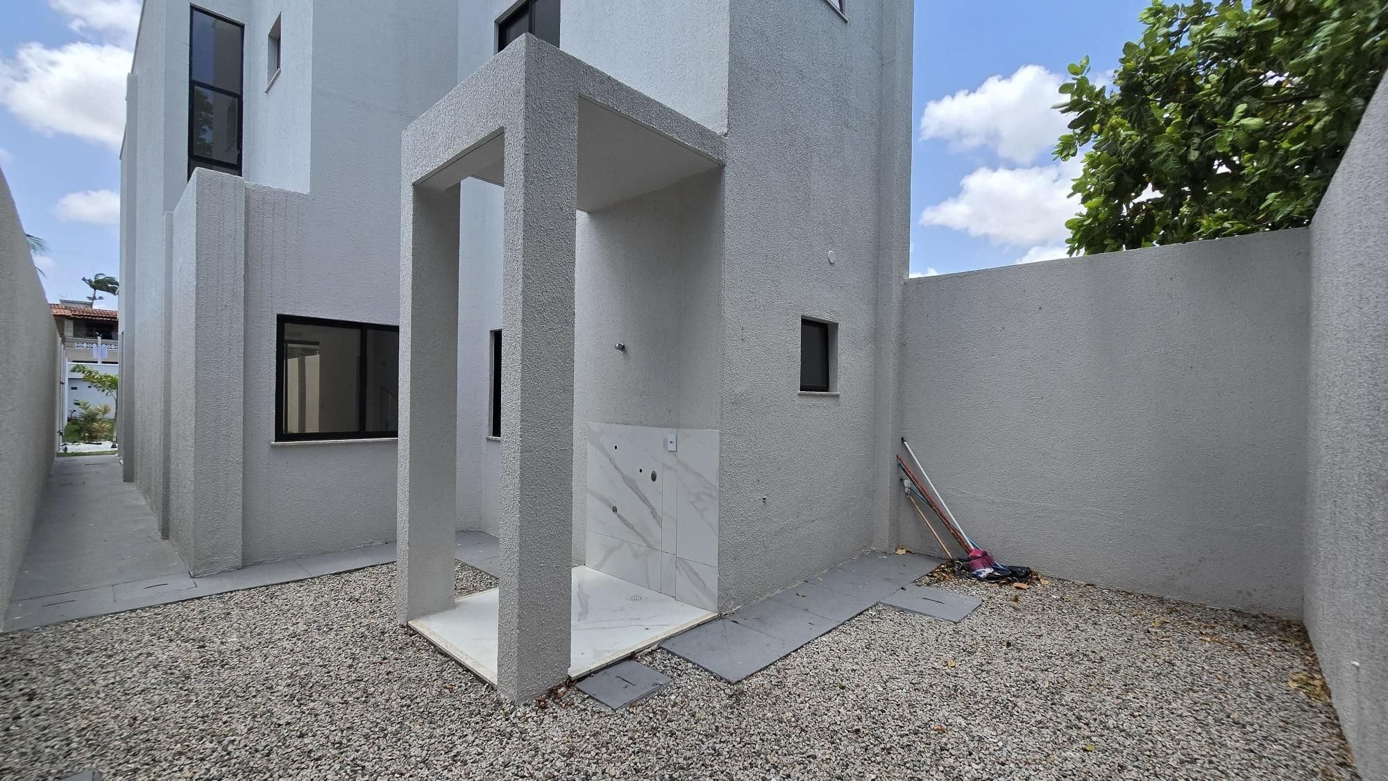 Apartamento de 4 quartos, 136m² no bairro Tamatanduba, em Eusébio | Eu Corretor